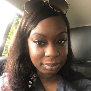 Meet your Posher, Sade